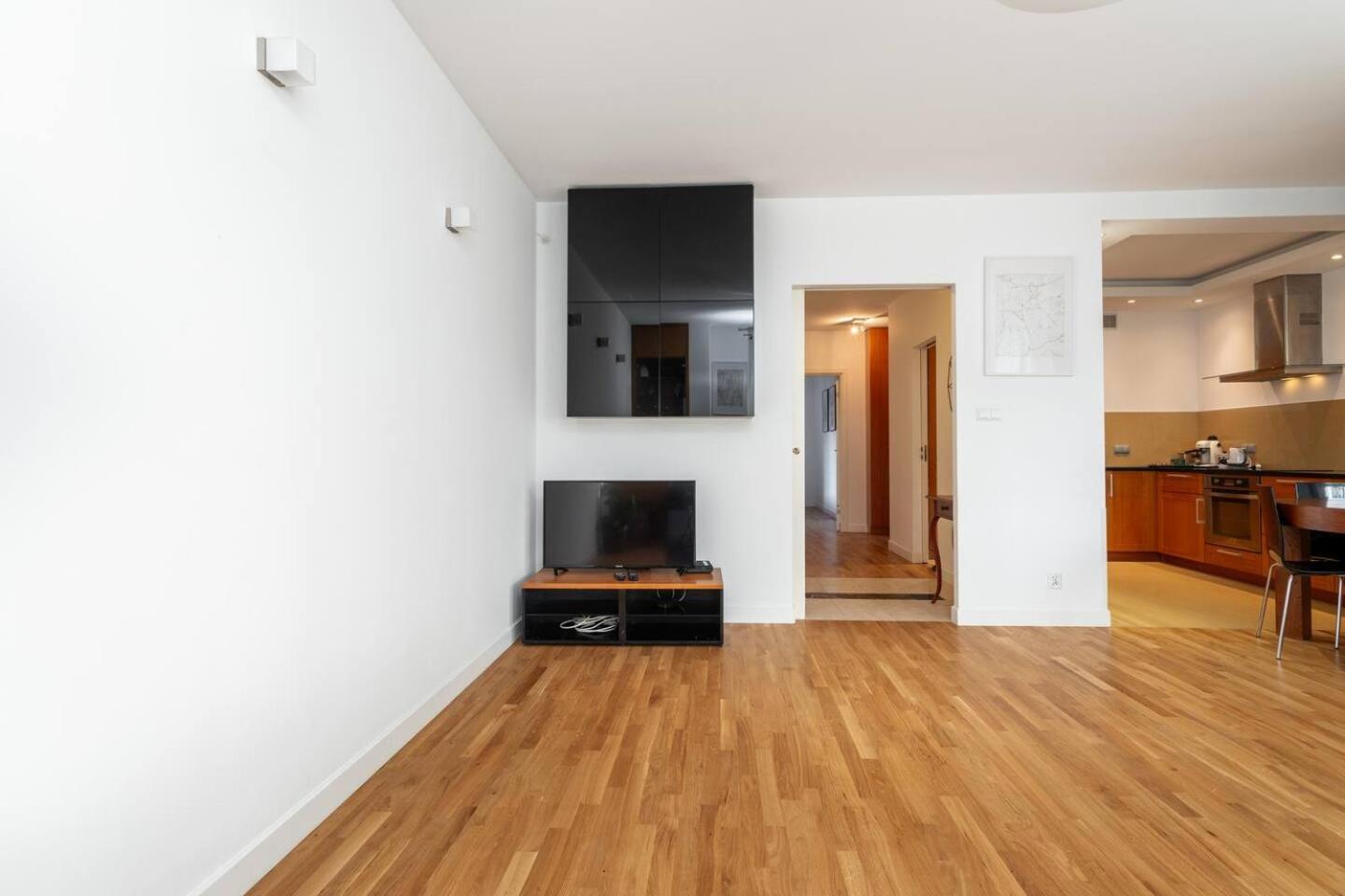 Superb Czerska Family Apartment ワルシャワ エクステリア 写真
